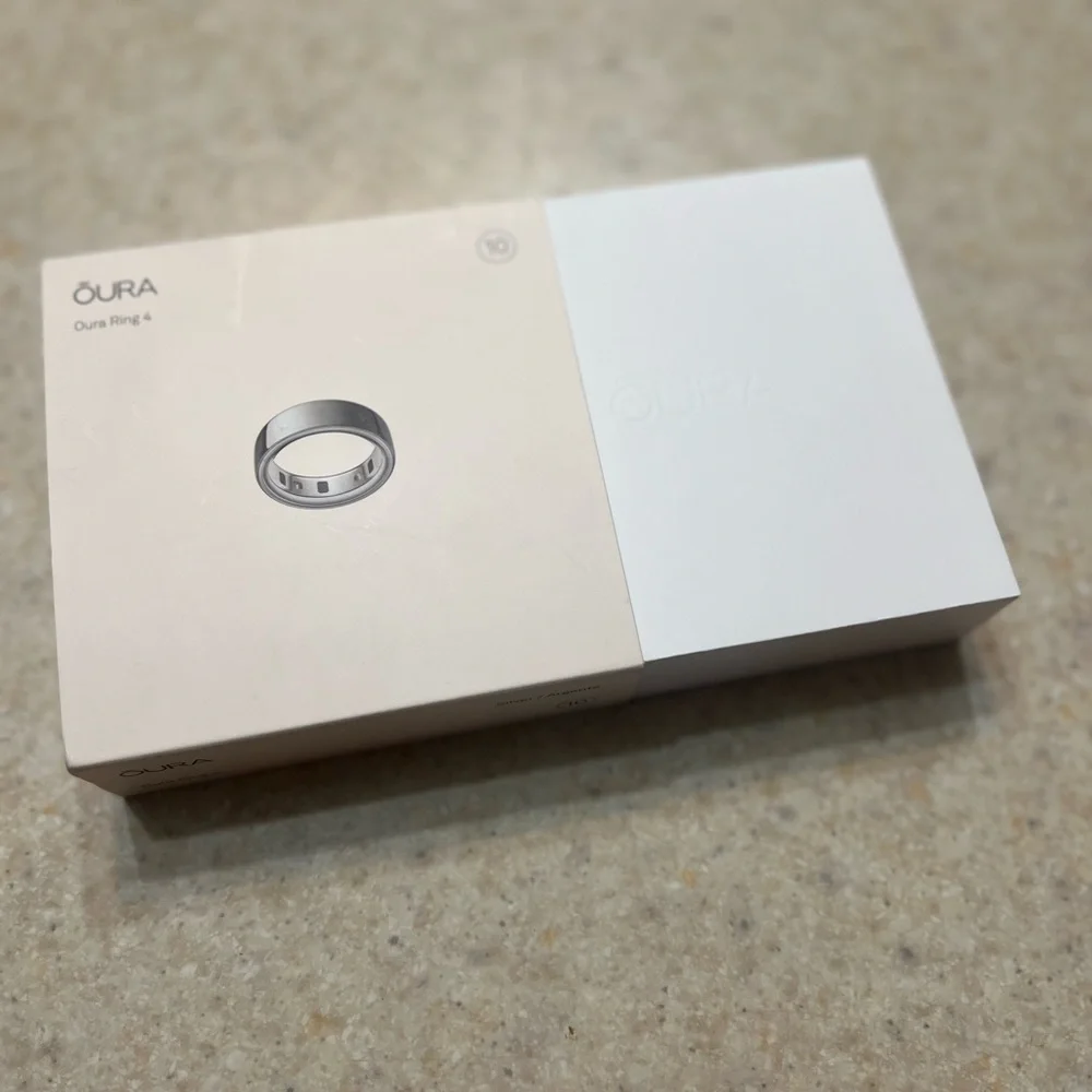 Oura Ring Generation 4 Size 10 - Silver